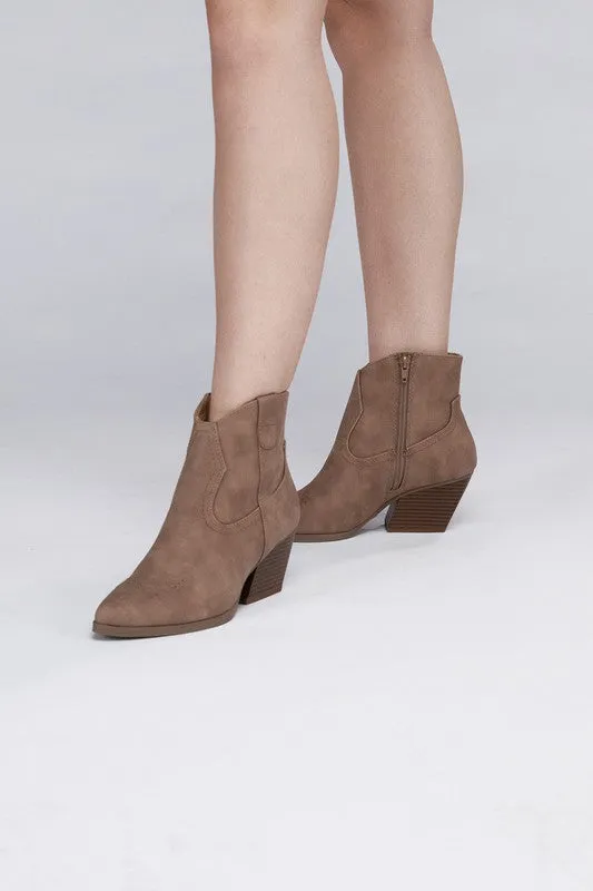 ABEAM Western Booties