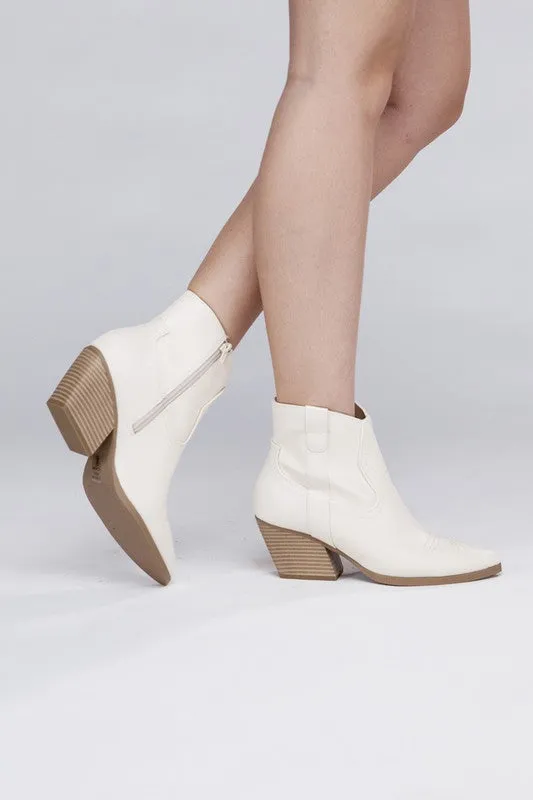 ABEAM Western Booties