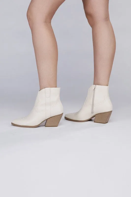 ABEAM Western Booties