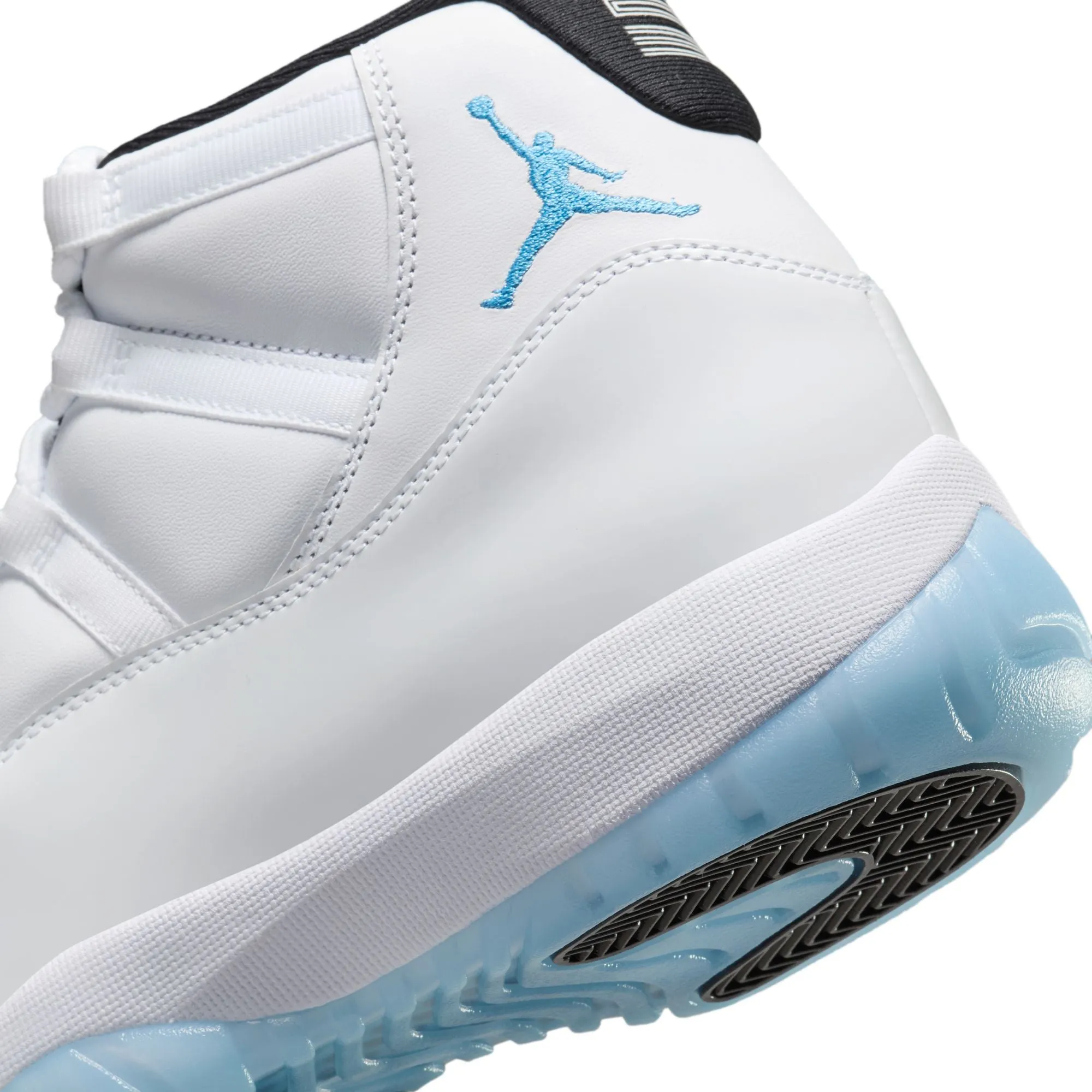 Air Jordan 11 Retro (White/Legend Blue/Black)