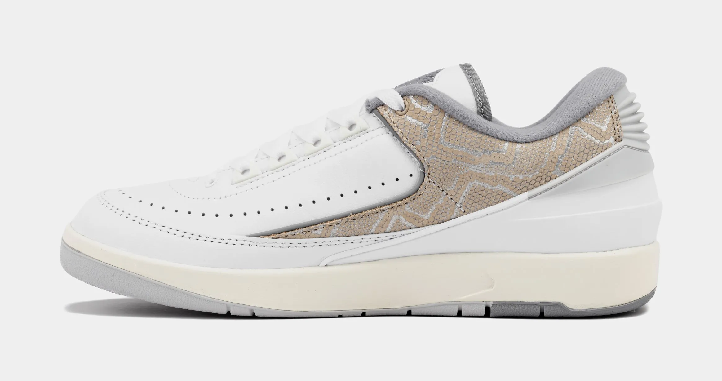 Air Jordan 2 Retro Low Python Mens Lifestyle Shoes (White/Cement Grey/Sanddrift/Neutral Grey/Sail)