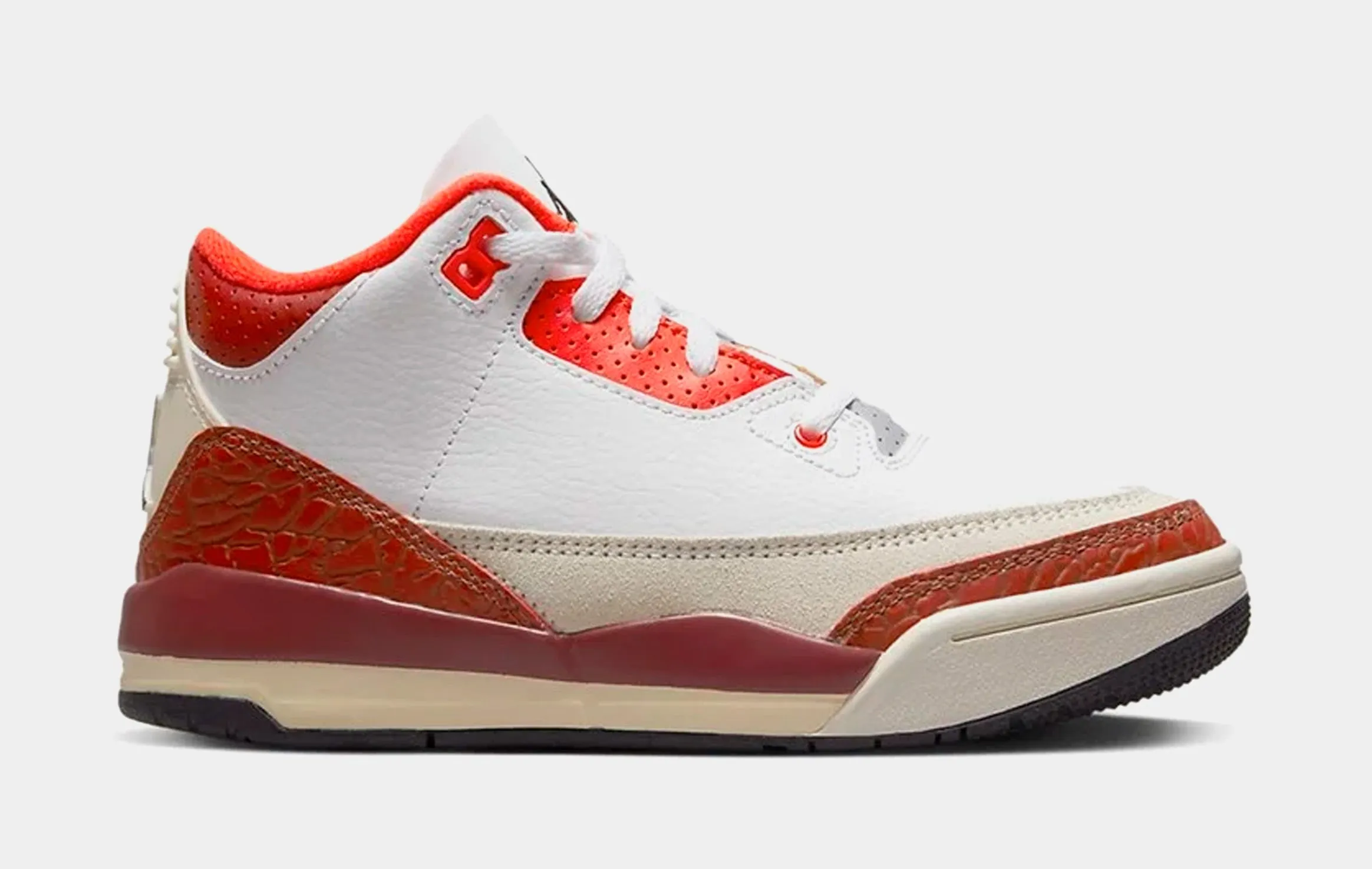 Air Jordan 3 Retro Dunk On Mars Preschool Lifestyle Shoes (Orange/White)