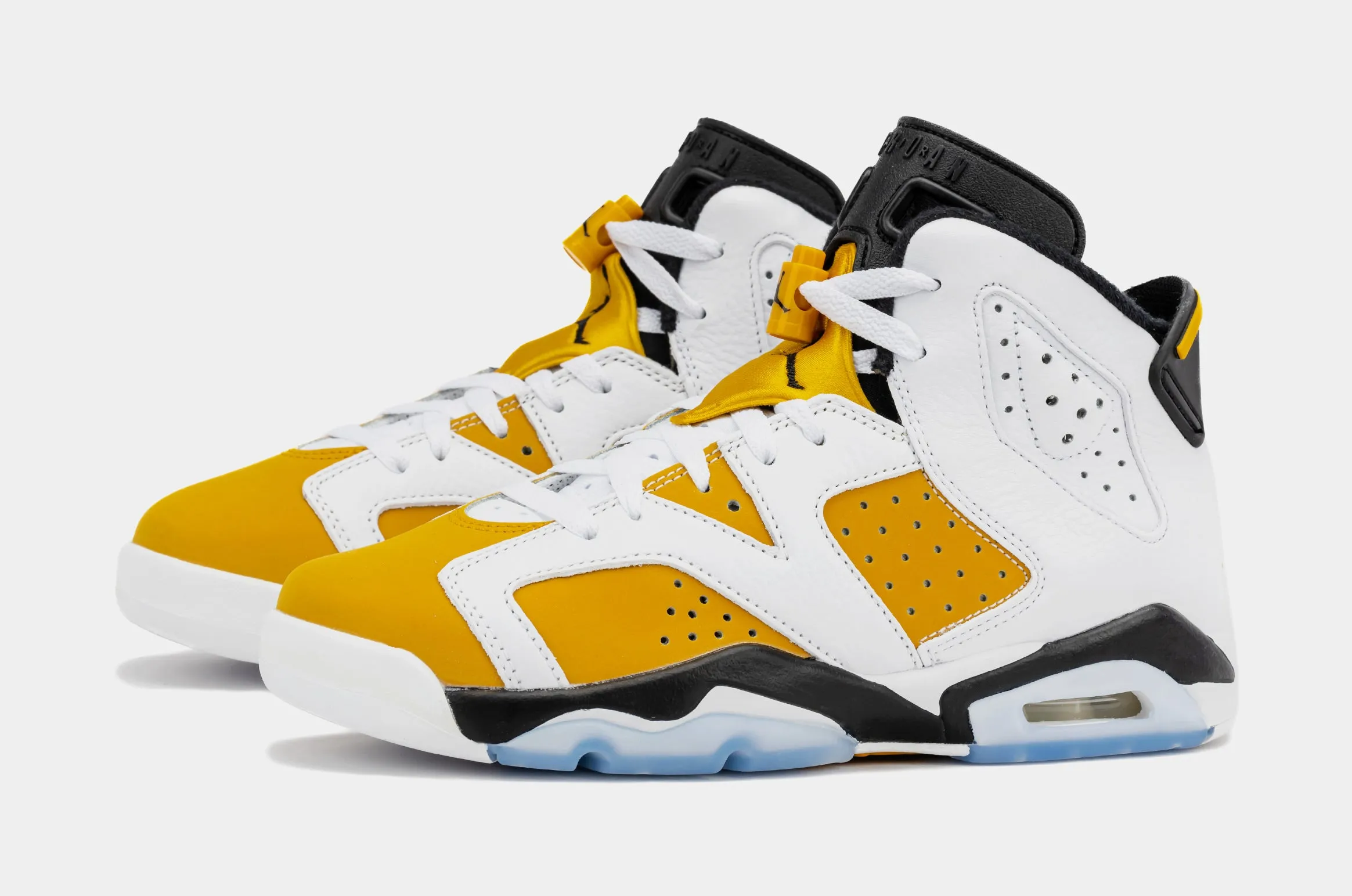 Air Jordan 6 Retro Yellow Ochre Grade School Lifestyle Shoes (White/Yellow Ochre/Black)