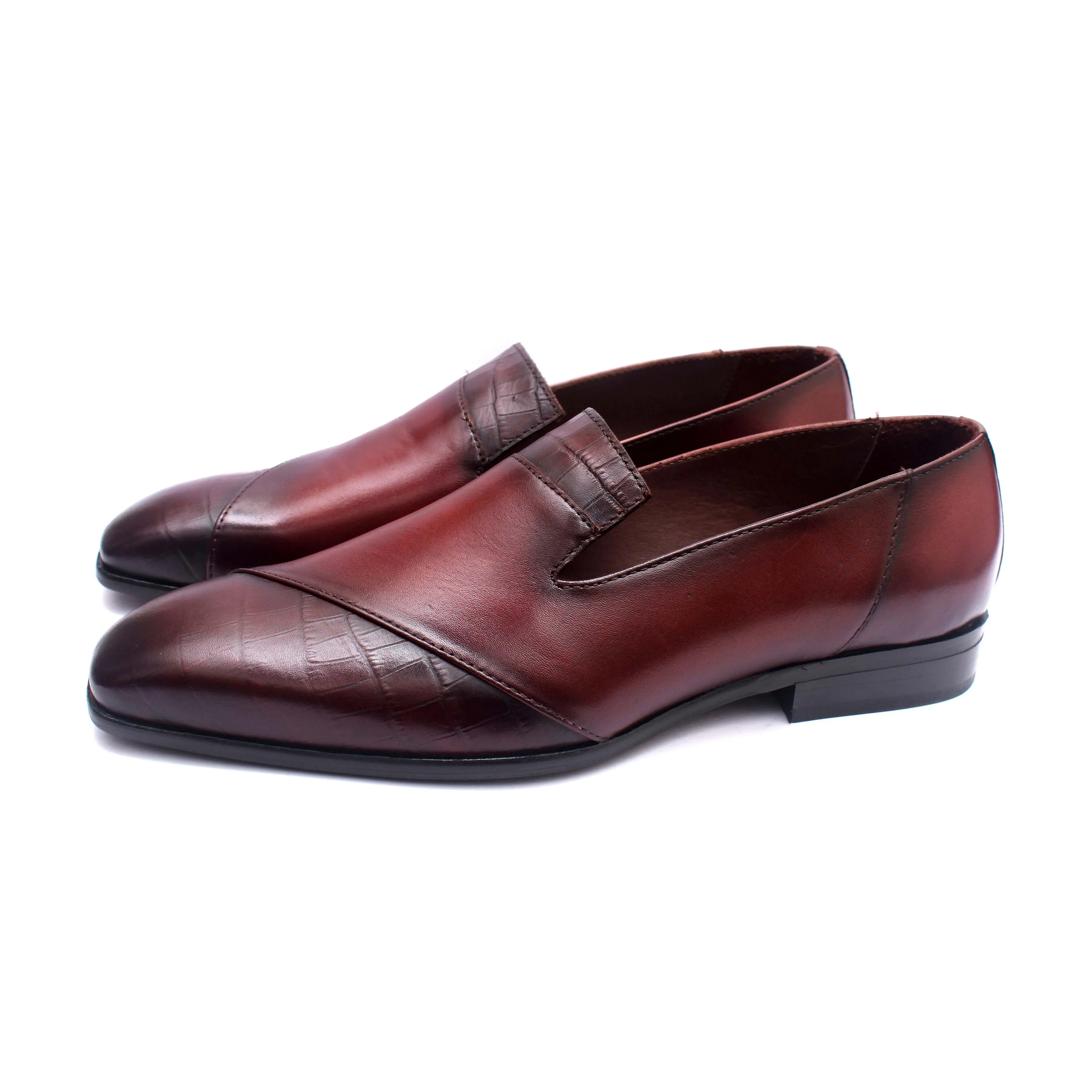 Croco Textured Loafers - Wine