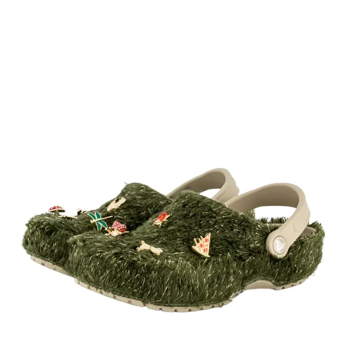 Crocs Classic Grass Clog With 9 Jibbitz