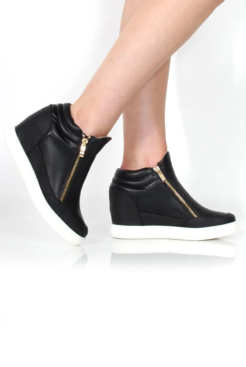 Dina Black Wedged Trainers