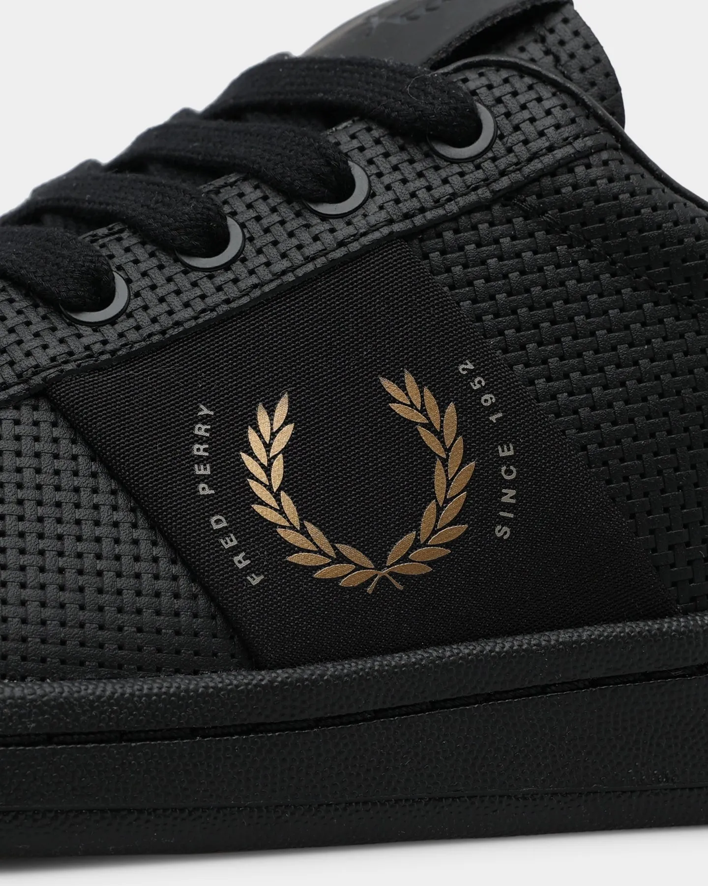 Fred Perry B721 Black