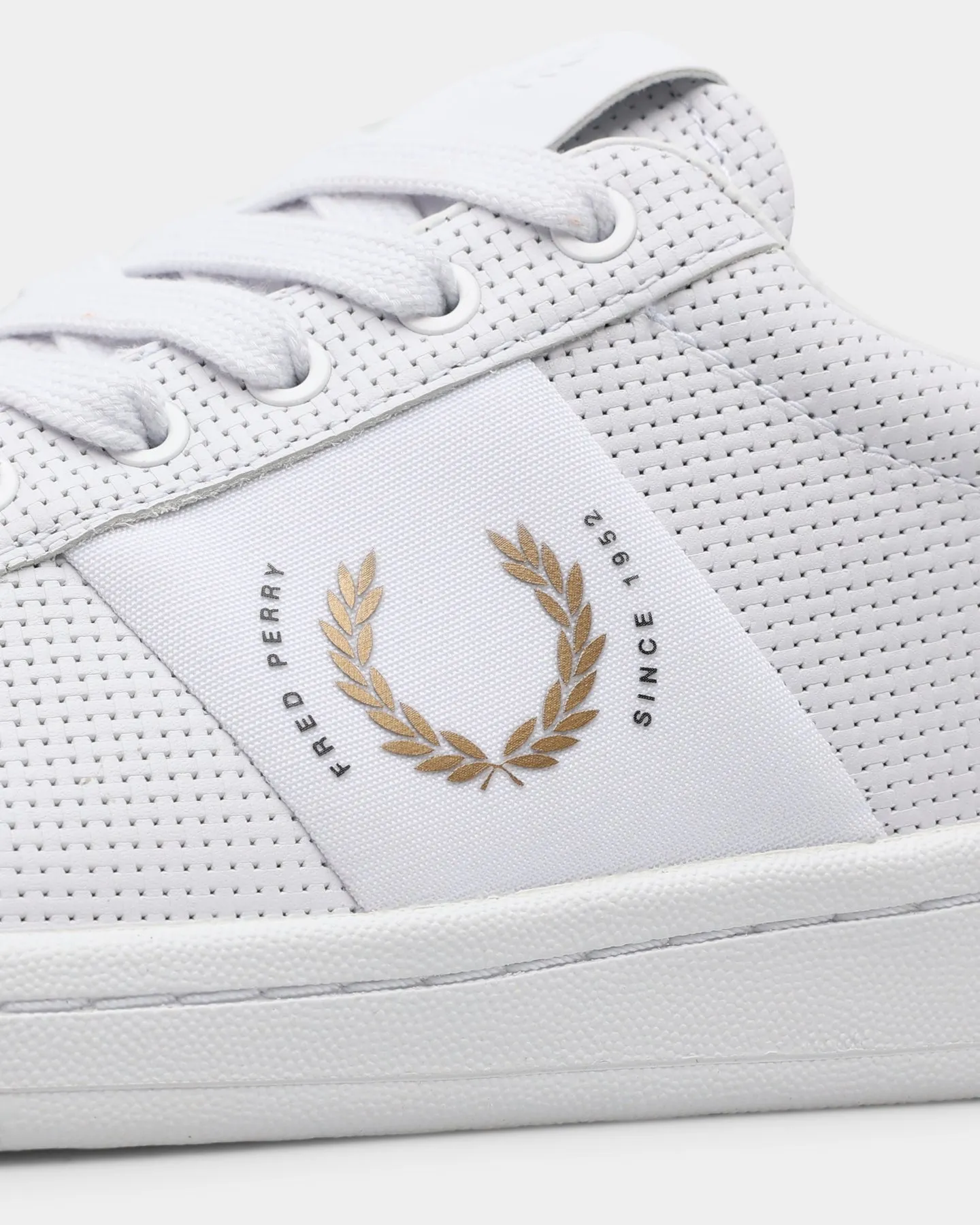 Fred Perry B721 White