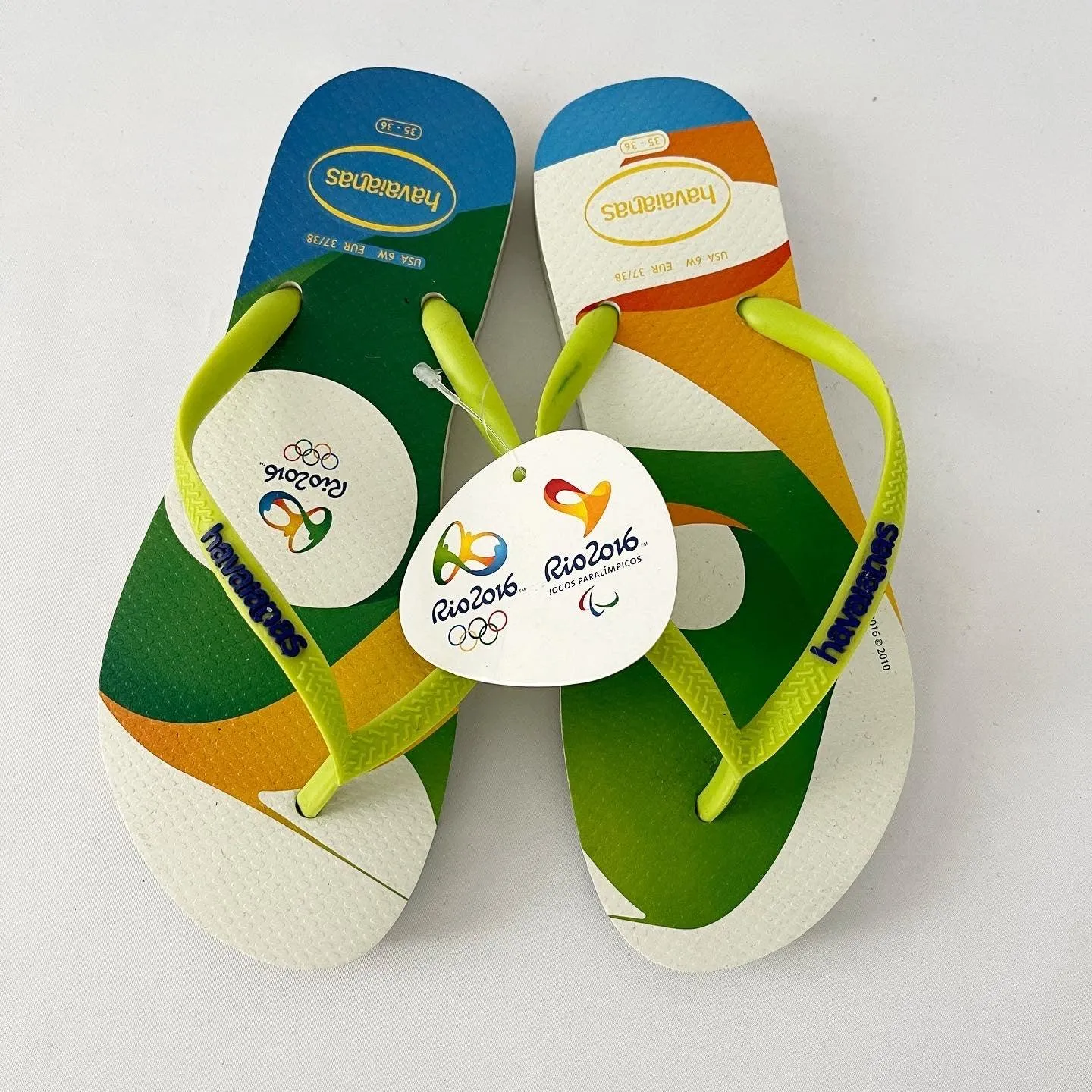 HAVAIANAS Flip Flops