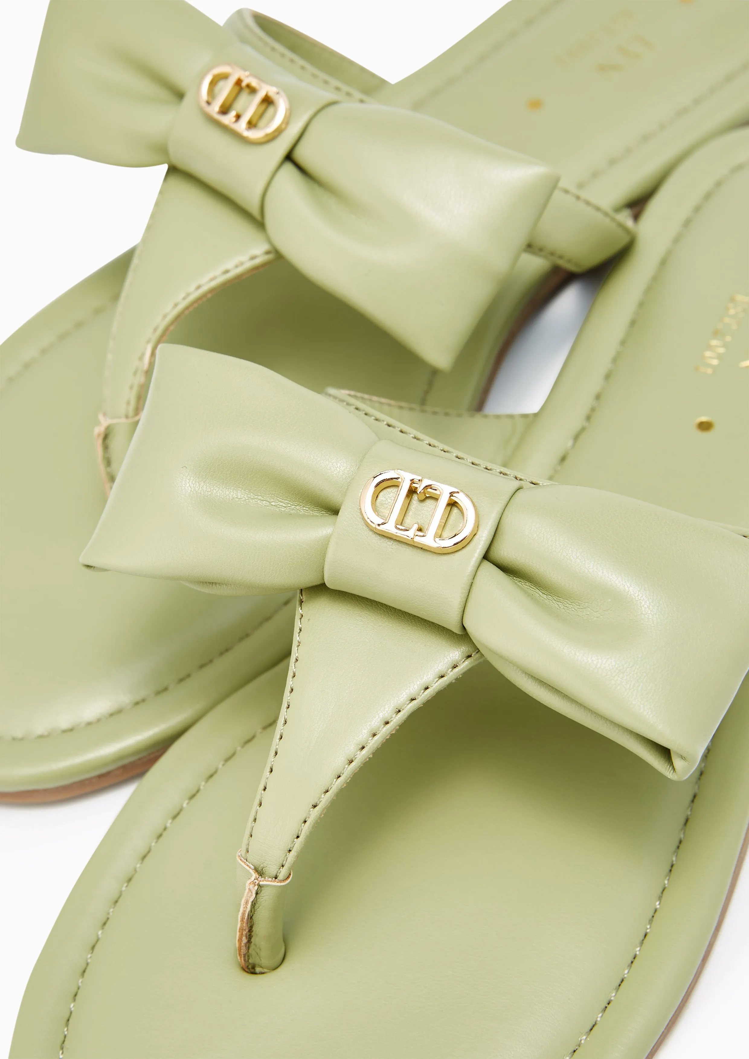 Ivy Flat Sandals - Green