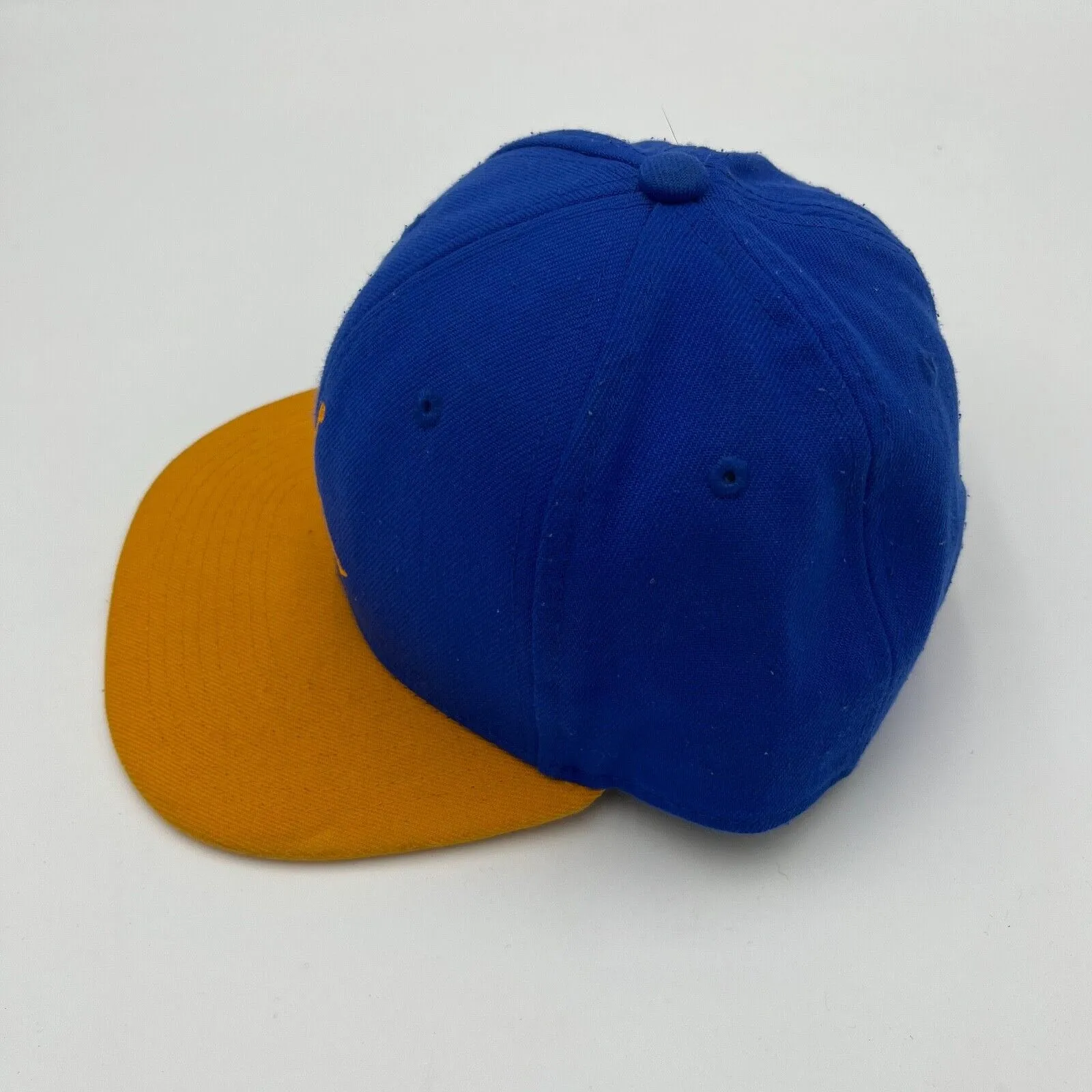 Jordan Jumpman Snapback Youth Hat. Blue Neon. Euc