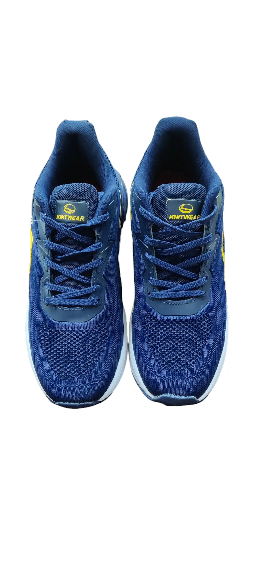 Lancer sports shoes platinum 38