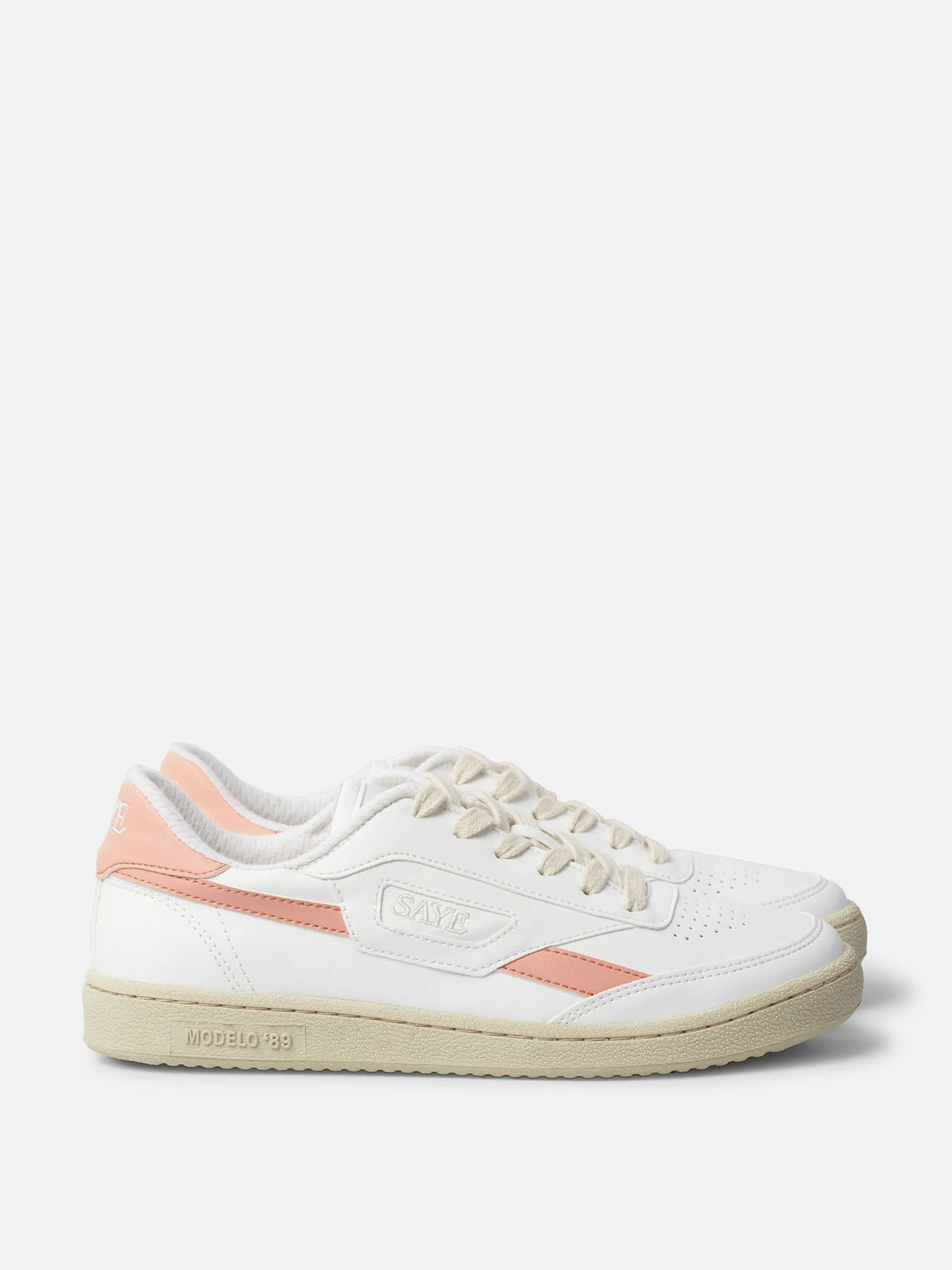 Modelo '89 trainer in salmon