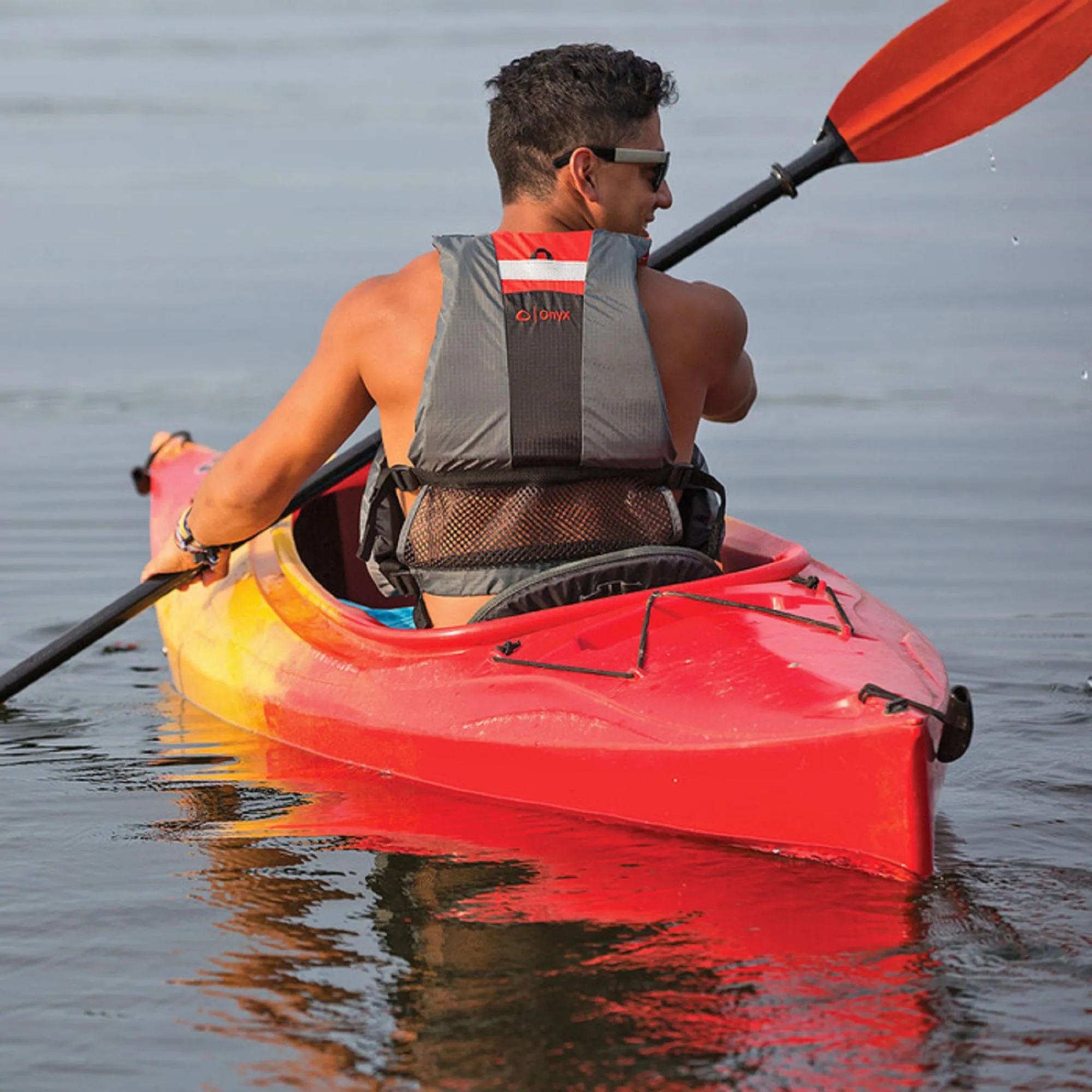 Onyx Movevent Dynamic Adjustable Life Jacket PFD w Pocket Adult User >90lb