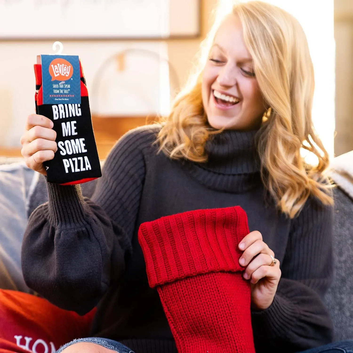 "If You Can Read This, Bring Me Pizza" Socks: The Funniest Feet in Town