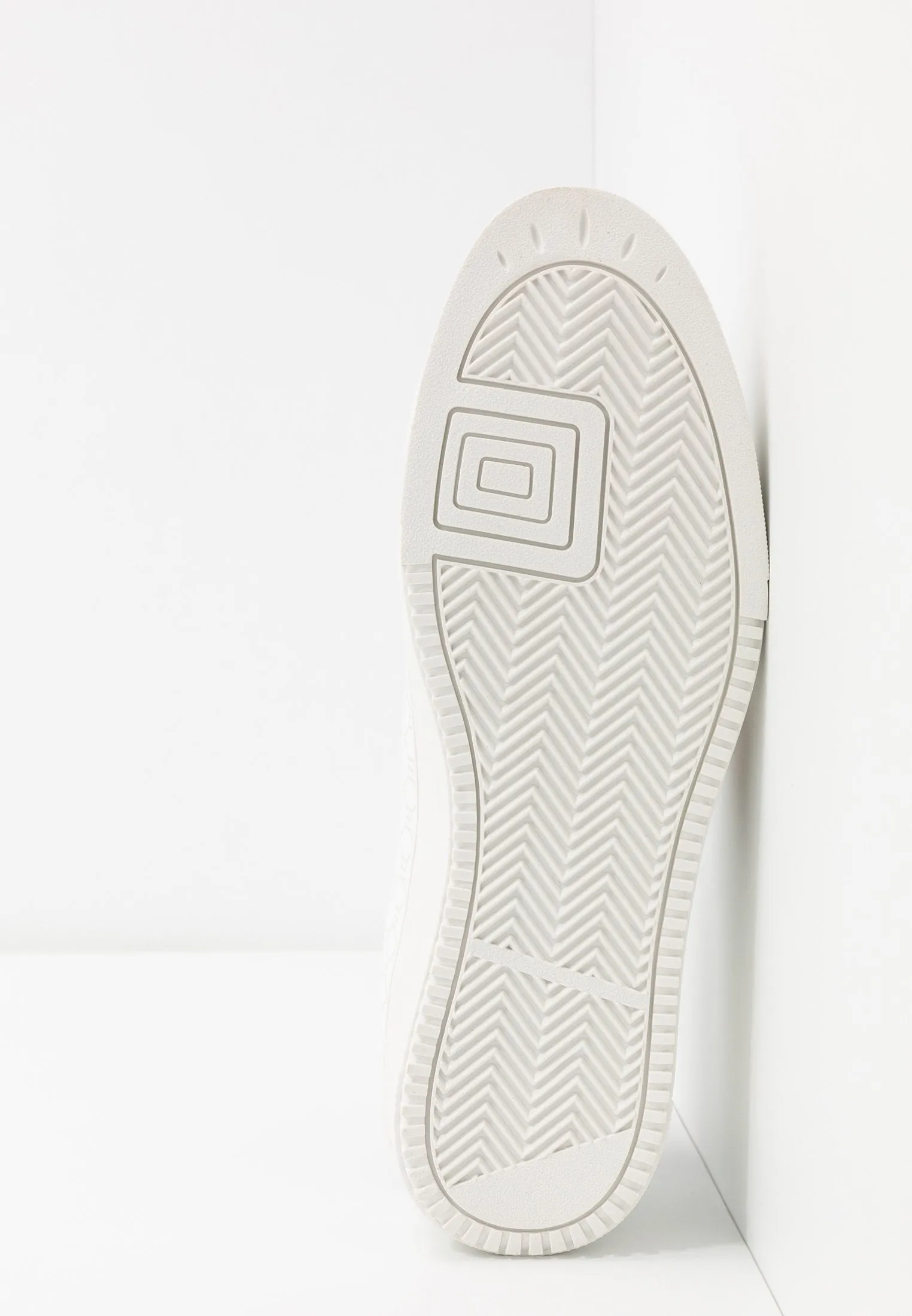 River Island Surrey White RI Monogram Mens Trainers