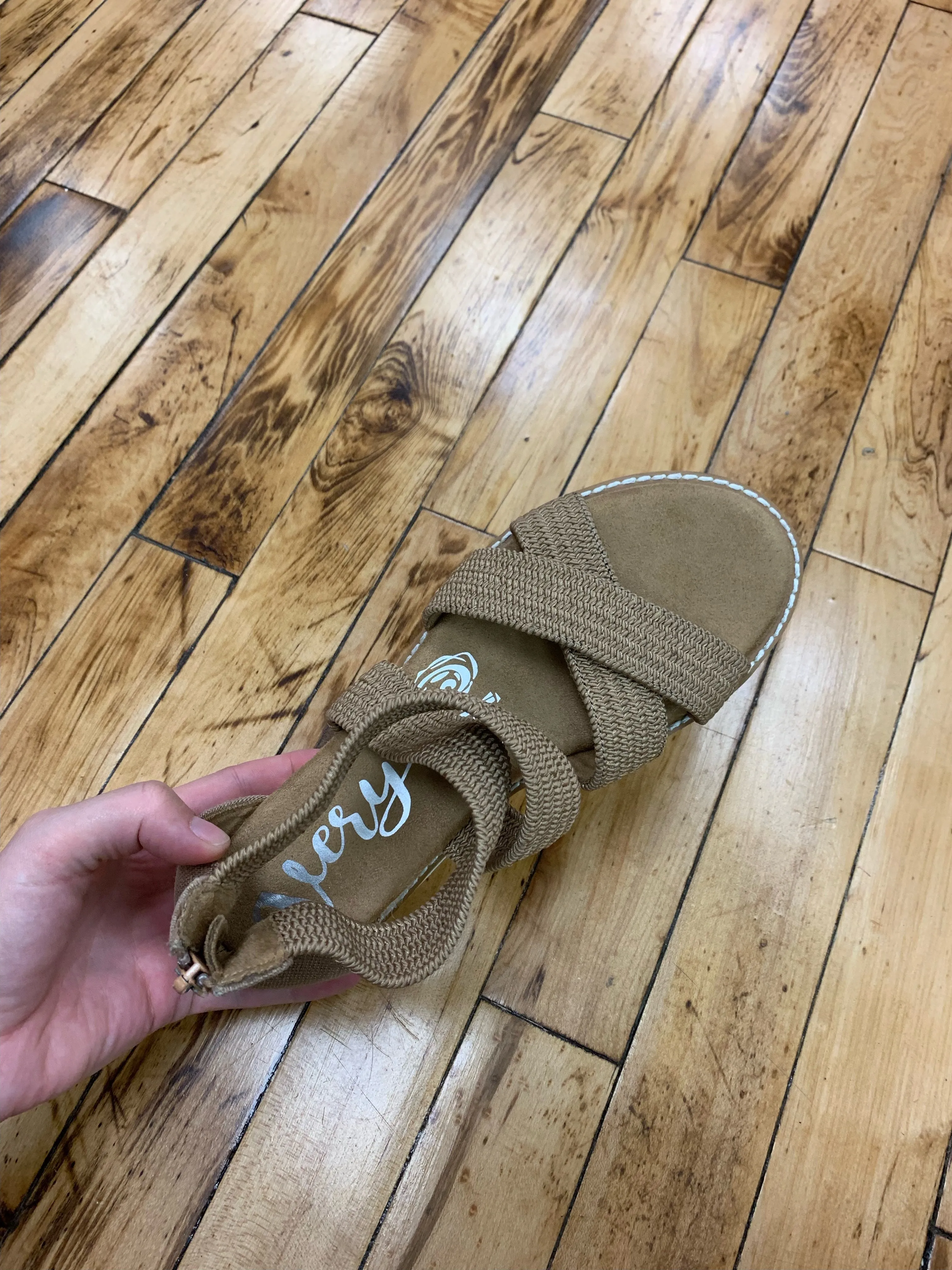 Sadie Sandal - Tan