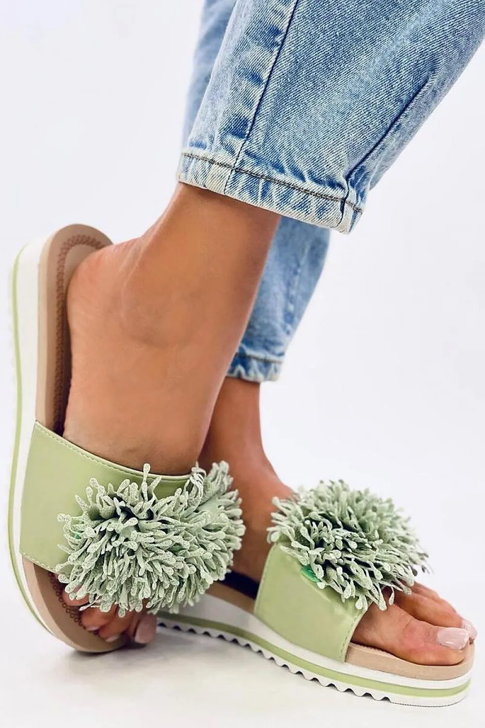 TEEK - Green Burst Pom Slides